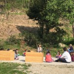 la fata chiede aiuto ai bambini perché ha perso la sua bacchetta magica!